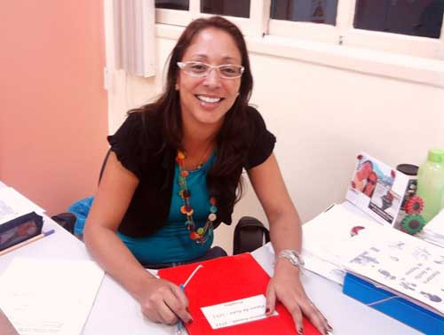 Flávia Barreira, assessora de Gestão de Pessoas,disse que os cursos são elaborados após um levantamento da necessidade detreinamento de pessoal junto às chefias de cada setor da FMS (Foto: Divulgação)