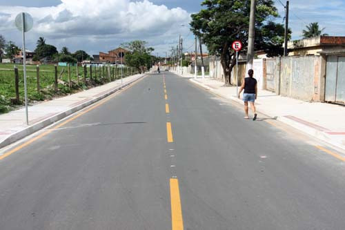 O Programa Bairro Legal, que implica também em obras de urbanismo e tratamento paisagístico configuram um dos investimentos no bairro Eldorado (Foto: Rogério Azevedo)