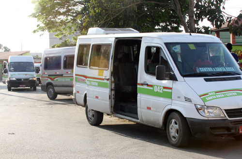 A Emut convoca os proprietários das vans que fazem o transporte alternativo nas linhas urbanas e distritais, para uma vistoria (Foto: Secom)
