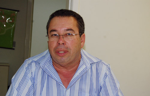 O secretário Edilson Peixoto disse que a previsão é que até o final desta semana estas obras sejam finalizadas (Foto: Check)