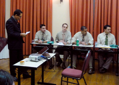 Os executivos da empresa convidaram o secretário municipal de Trabalho e Renda, José Alberto Nogueira Pereira, para ministrar palestra sobre as experiências positivas decorrentes das ações de governo (Foto: Divulgação)