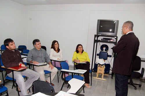 Participaram da palestra representantes do setor hoteleiro e do Sebrae/RJ (Foto: Check)