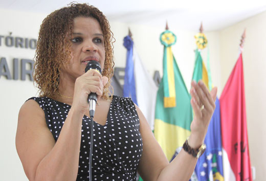 A secretária  da Família e Assistência Social, Izaura Freire, estará representando o município de Campos na apresentação do projeto piloto para acesso ao Portal de Informações Gerenciais do Rio Sem Miséria (RSM) (Foto: Rodolfo Lins)