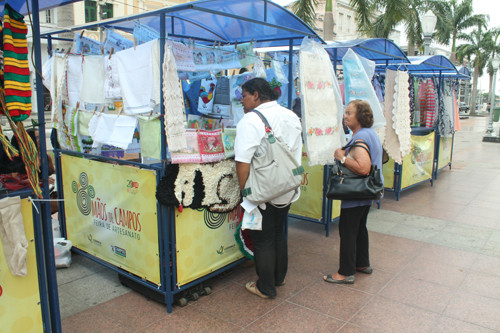 Feira Mãos de Campos reserva bons produtos para Natal (Foto: Secom)