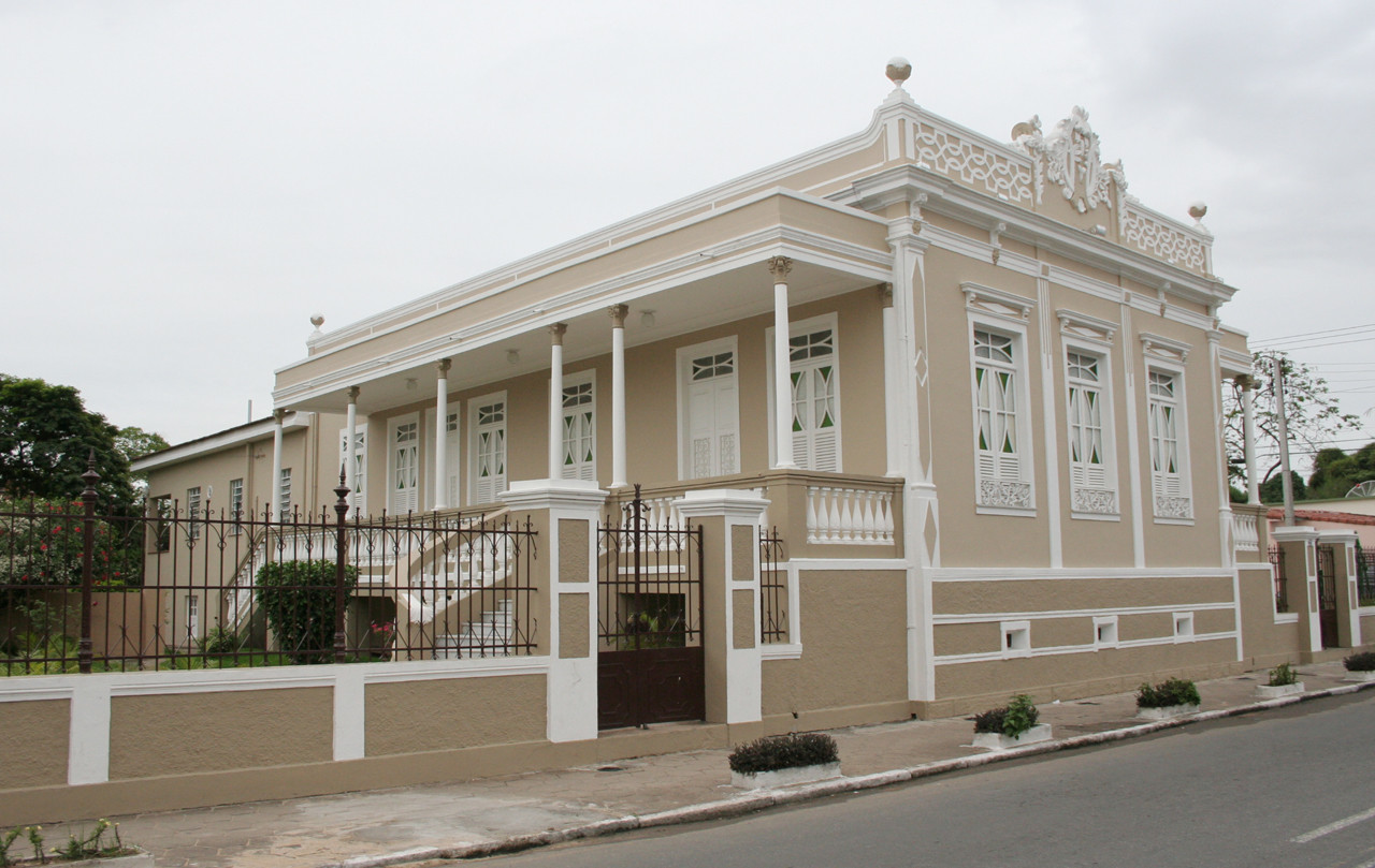 O museu funciona na avenida Sete de Setembro, 220 (Foto: Antônio Leudo)