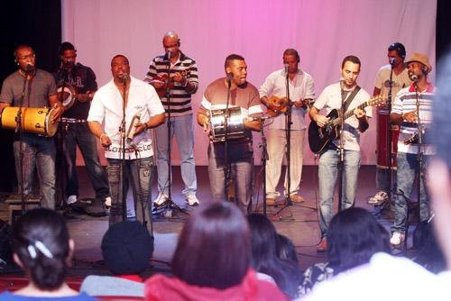 O Força Maior foi o pioneiro dos grupos de pagode da região e venceu desafios para chegar ao sucesso (Foto: Divulgação)