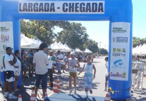 A Corrida de Rua de Santo Amaro vem atraindo atletas de várias partes do país (Foto: Divulgação)