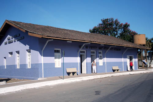 Além dos projetos permanentes que levam o nome do escritor campista José Cândido de Carvalho, a Prefeitura de Campos está preparando uma programação especial, que será desenvolvida em 2013 e 2014 (Foto: Antonio Leudo)