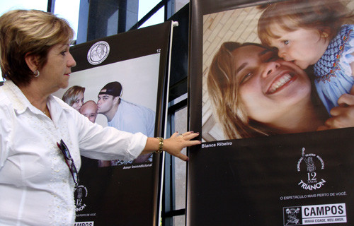 A exposição foi conferida pela presidente da Fundação Municipal Trianon, Auxiliadora Freitas (Foto: Divulgação)