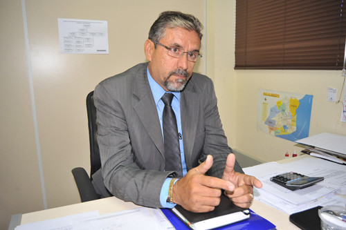 De acordo com o secretário da pasta, Gilmar Lemos, o trabalho é uma forma ajudar a Defensoria Pública (Foto: Rogério Azevedo)