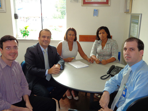 A secretária de Defesa do Consumidor, Rosangela Tavares, se reuniu nesta sexta-feira (5), com o gerente geral do Banco do Brasil. (Foto: Divulgação)