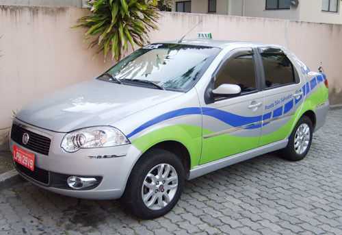 Os táxis deverão seguir a cor prata (Foto: Divulgação)