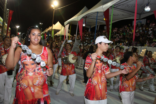A Porto da Pedra de apresentou em Campos, no Carnaval deste ano (Foto: Phillipe Moacyr)