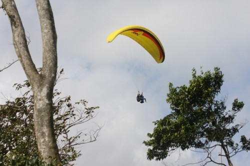 O evento esportivo acontece sábado e domingo no Morro do Itaoca (Foto: Rogério Azevedo)