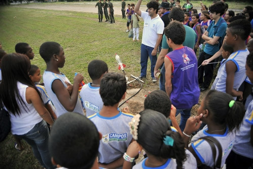 O Campeonato de Lançamento de Foguetes aconteceu em abril em Campos (Foto: Rogério Azevedo)