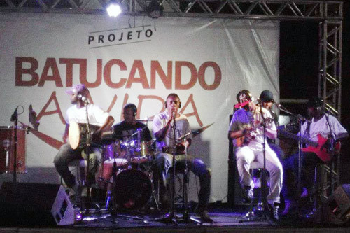 Gerando oportunidade para músicos e cantores da cidade, o projeto Batucando a Vida, do Trianon, realiza mais um show, nesta quinta-feira (23), às 20h, na Praça da Lapa. (Foto: Divulgação)