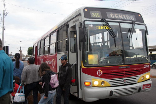 O Instituto Municipal de Trânsito e Transportes (IMTT) publicou nesta quarta-feira (26), uma portaria determinando que todas as empresas de ônibus da cidade estendam suas linhas para atender o local nesses dias (Foto: Antônio Leudo)