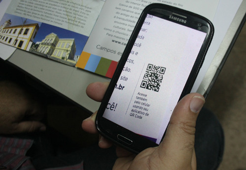 Legenda: O Portal do Turismo pode ser acessado pelo telefone celular, através do aplicativo QR Code (Foto: Divulgação)