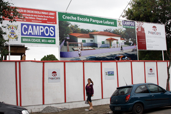 No Parque Lebret a área já está resguardada por tapume (Foto: Antônio Leudo)