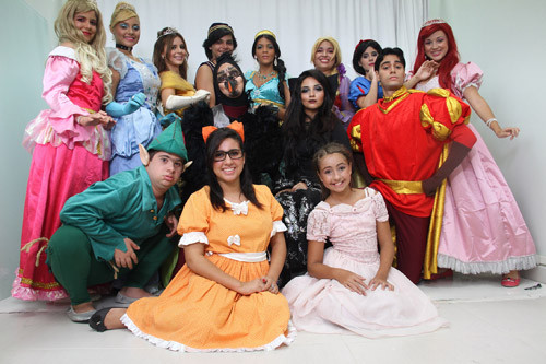 . Neste domingo (21), às 17h, será apresentado o musical As Princesas Contra a Bruxa do Mal, com o Grupo Capa, do Rio de Janeiro (Foto: Divulgação)