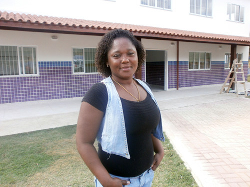 A inauguração da Escola Municipal Modelo de Rio Preto, que acontece neste sábado (10), às 19h, pela prefeita Rosinha Garotinho está agradando a moradores e profissionais da localidade. (Foto: Divulgação)