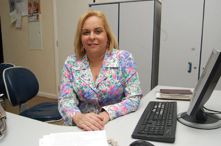 A secretária de Trabalho e Renda, Cecília Ribeiro Gomes, diz que essa é mais uma oportunidade de qualificação (Foto: Gerson Gomes)
