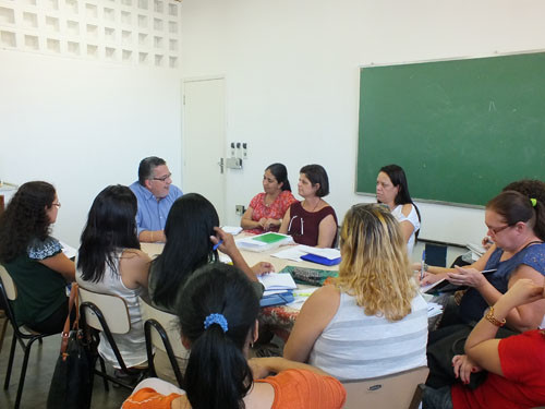 O secretário da Família e Assistência Social Geraldo Venâncio, participou da reunião com representantes das coordenações dos 12 Centros de Referência da Assistência Social (Foto: Secom)