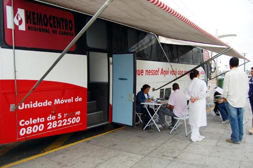 A unidade de Coleta Móvel receberá doações das 17 às 22h (Foto: Antônio Leudo)