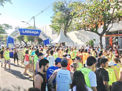 A Fundação de  Esportes (FME) abre na próxima segunda-feira (2), a partir do meio-dia, no site minhasinscricoes.com.br, as inscrições para a 4ª etapa do Circuito de Corrida de Rua de Campos (Campos Run) (Foto: secom)