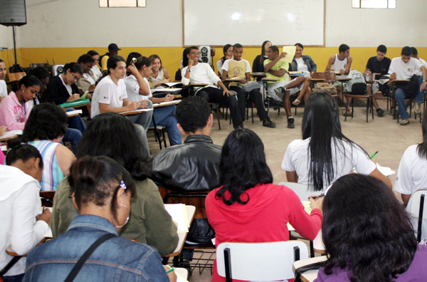 Centenas de jovens já frequentaram aulas dos cursos preparatórios da Fundação Zumbi dos Palmares (Foto: Roberto Joia)