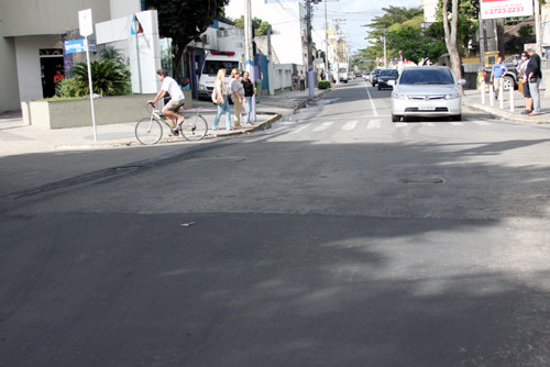 Com o fim das obras na Rua Saldanha Marinho, no Centro, o trânsito está fluindo melhor na área (Foto: Check)
