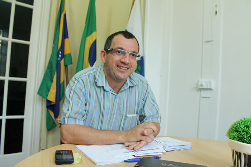 Segundo o secretário Wainer Teixeira, a expectativa total de público é de cerca de 3mil pessoas que devem circular na praia durante os seis dias do evento (Foto: Secom)