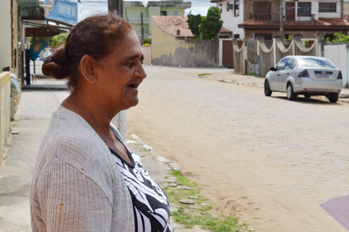 Moradores do Parque Corrientes satisfeitos com obras de drenagem (Foto: Rodolfo Lins)