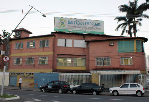 Nesta terça-feira (24) o Balcão de Empregos, órgão da Secretaria de Trabalho e Renda, está com 1272 vagas para empregos com carteira assinada (Foto: Secom)