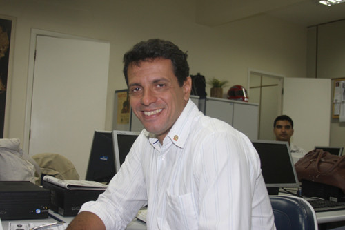 O secretário municipal de Administração e Recursos Humanos, Fábio Ribeiro, diz que toda a renda obtida no leilão será usada na renovação e manutenção da frota que atende os órgãos municipais (Foto: Check)