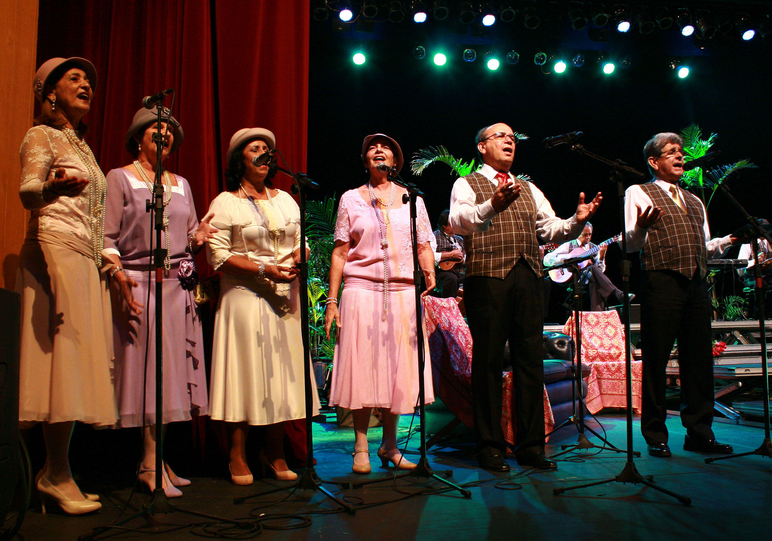 O show oferecido pela Fundação Cultural Jornalista Oswaldo Lima, será realizado na quadra poliesportiva da praça da localidade (Foto: Divulgação)