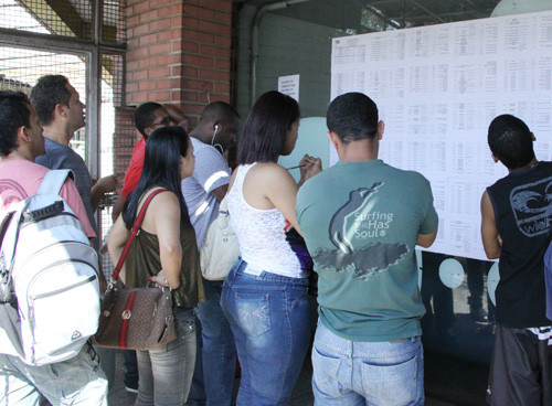 Candidados devem procurar o Balcão de Empregos, que fica na Avenida 28 de Março, 533, esquina com Beira-Valão (Foto: Roberto Joia)