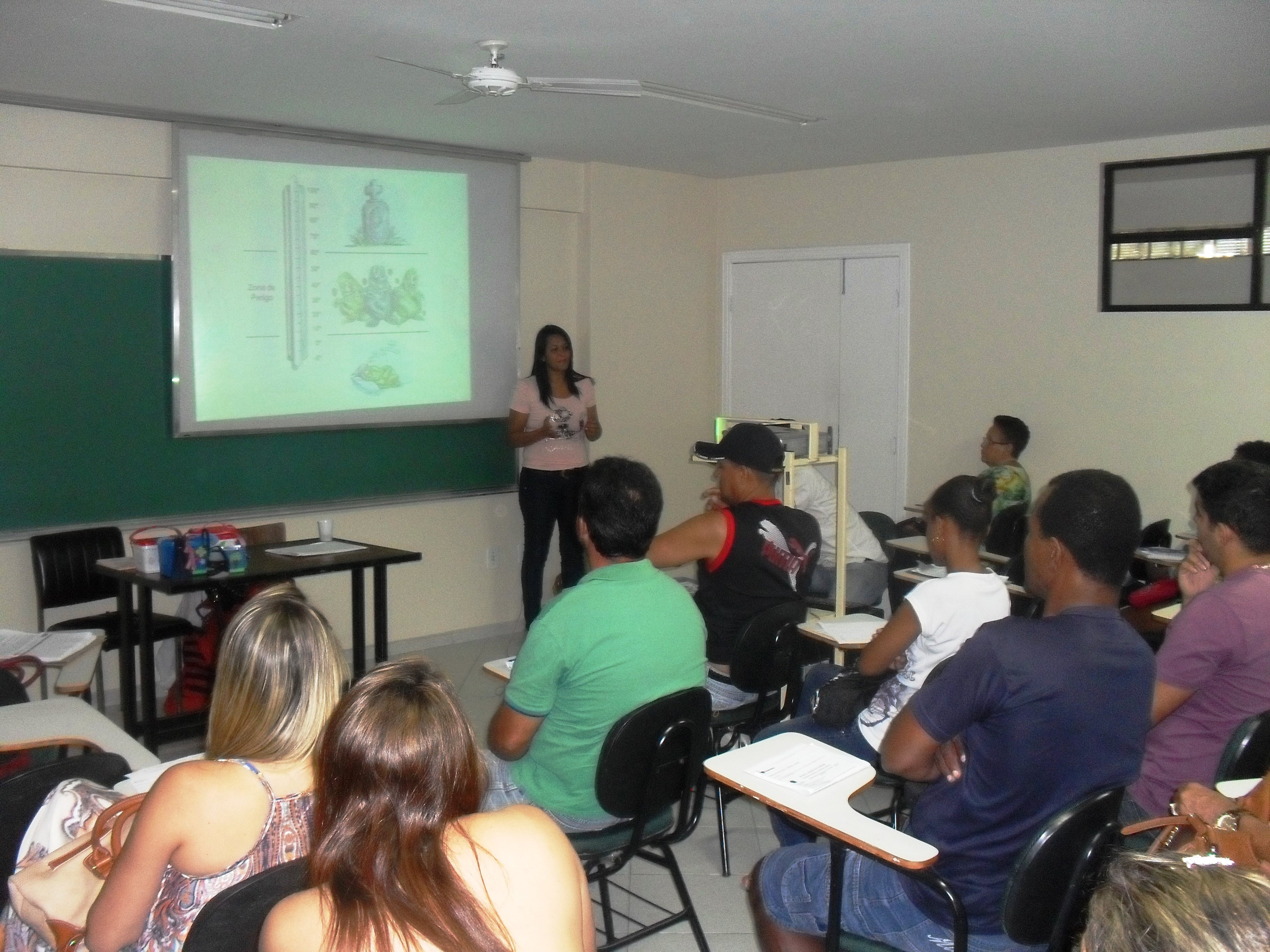 A capacitação é uma das exigências para obter o certificado da Vigilância Sanitária (Foto: Divulgação)