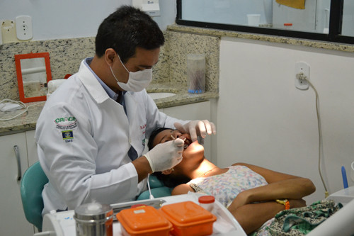 O Departamento de Odontologia da Secretaria Municipal de Saúde oferece vários serviços especializados (Foto: Rodolfo Lins)