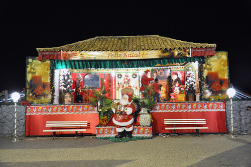 Casa do Papai Noel e árvore de Natal são atrações no Cais da Lapa