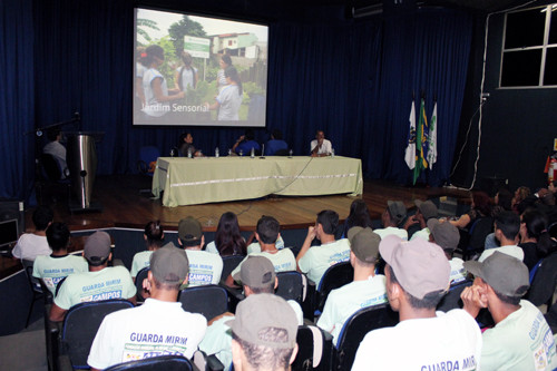 A formatura dos 100 guardas mirins municipais que participaram do Curso de Multiplicadores Ambientais, no Centro de Educação Ambiental (CEA), acontece nesta quarta-feira (18) (Foto: Secom)