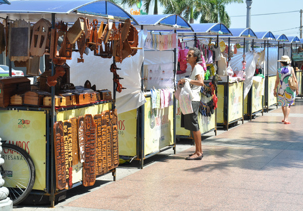 A Feira Mãos de Campos vai estar na Festa de Santo Amaro, com 15 barracas, a partir deste domingo (12) até a próxima quarta-feira (15), dia do padroeiro da Baixada Campista (Foto: Rogério Azevedo)