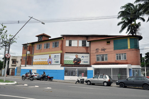 O Balcão de Empregos está localizado na Avenida 28 de Março, 533, esquina com Beira-Valão (Foto: Antônio Leudo)