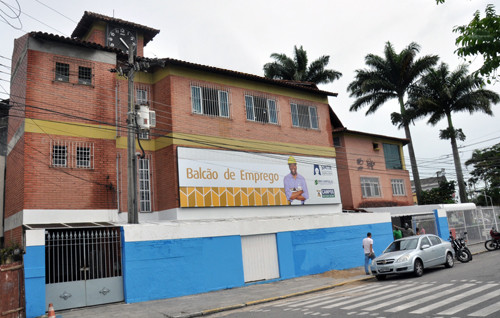 O Balcão de Empregos, está localizado na Avenida 28 de Março, 533, esquina com Beira Valão (Foto: Antônio Leudo)
