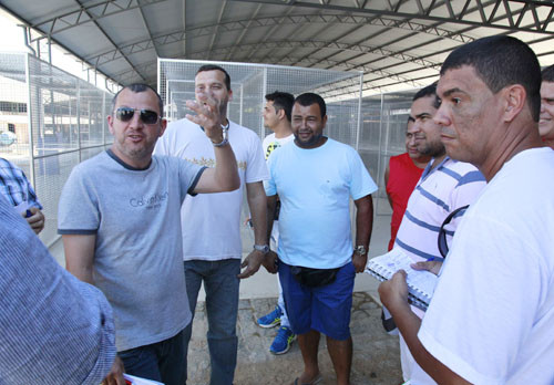 A reunião do presidente da Codemca com representantes da Associação do Shopping Popular aconteceu na tarde desta sexta (Foto: Rodolfo Lins)