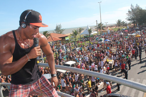 No encontro de trios, quem comanda a festa é a banda Tudublu (Foto: Secom)