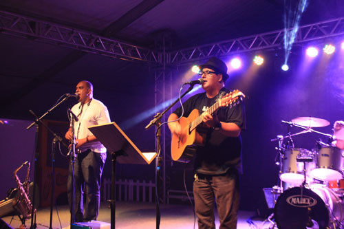 Atualmente, a banda está sediada no Rio de Janeiro e cantou o melhor do MPB (Foto: Roberto Joia)