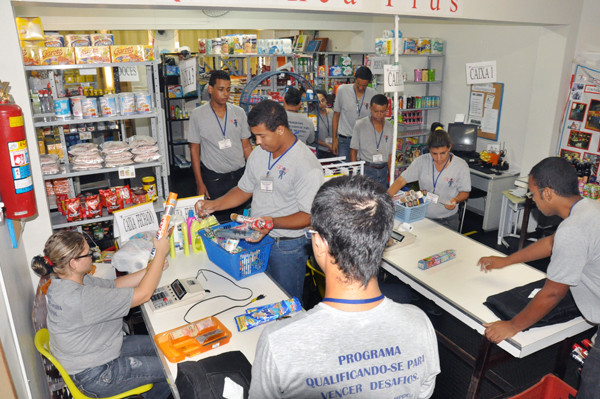 A Apoe está entre as 10 entidades que desenvolvem projetos com verbas do Fundo Municipal da Infância e Juventude (Foto: Secom)