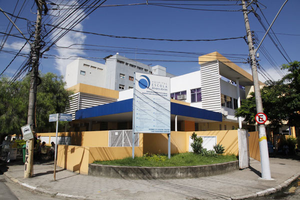 O Hospital Escola Álvaro Alvim recebeu R$ 97.575.733,40 em 2013 (Foto: Rodolfo Lins)