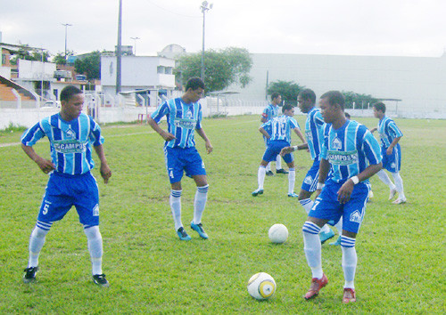 O time tem tem treinado todos os dias (Foto: Divulgação)